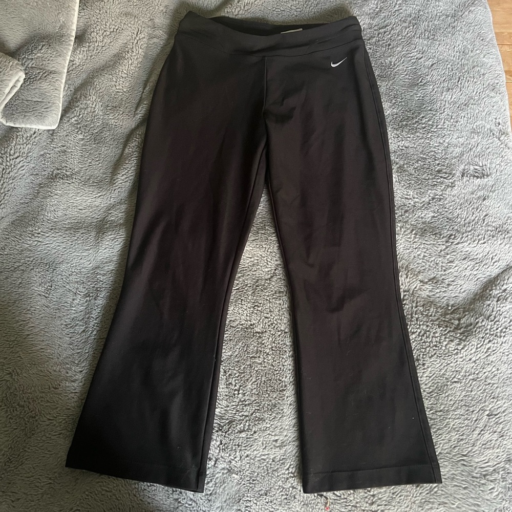 Black Nike Wide-Leg Leggings